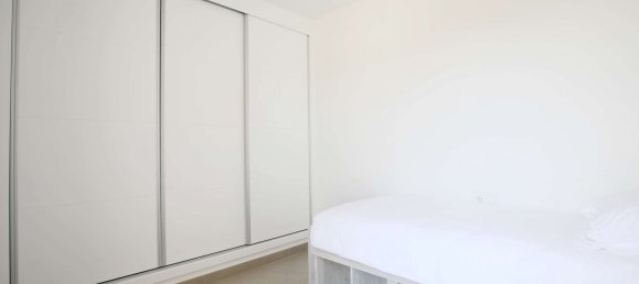 Villa à Torre de la Horadada, Spain 106m² No. 457 9