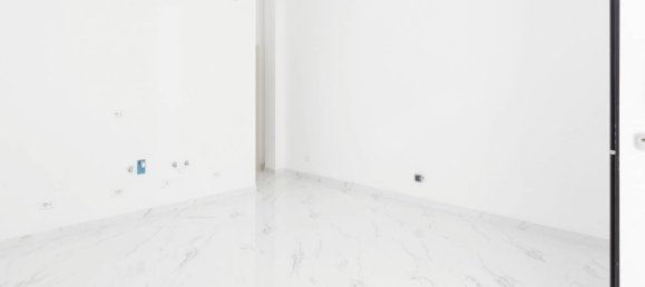 2-salle Appartement à Ciampino, Italy No. 33612 3