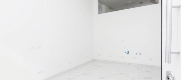 2-salle Appartement à Ciampino, Italy No. 33612 4