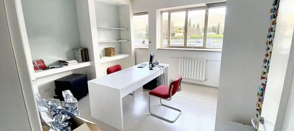 Armazém em Foligno, Italy 5457 m² N.º 370779 21