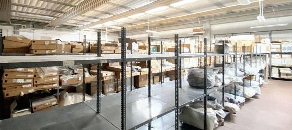 Armazém em Foligno, Italy 5457 m² N.º 370779 16