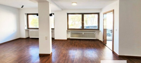 11-salle Bâtiment à Wurzburg, Germany No. 366666 22