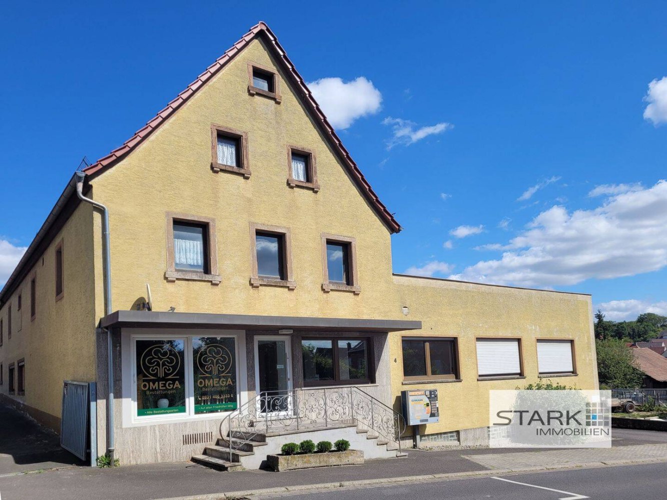 11-salle Bâtiment à Wurzburg, Germany No. 366666