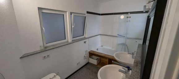 Здание с 5 спальнями в Биберах, Германия № 73863 30