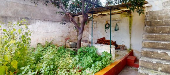 3 bedrooms House in Brindisi, Italy No. 54711 17