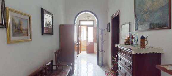 3 bedrooms House in Brindisi, Italy No. 54711 10