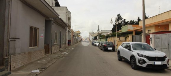 3 bedrooms House in Brindisi, Italy No. 54711 20