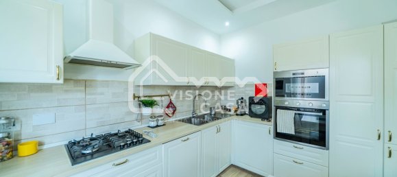 3 bedrooms House in Cavriago, Italy No. 315976 22