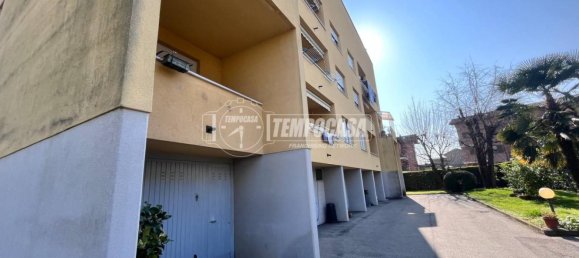 3 bedrooms Apartment in Cermenate, Italy No. 213916 13