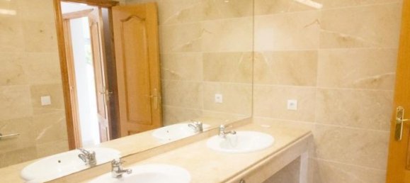 4 غرف نوم تاون هاوس في Marbella, Spain رقم 67556 40