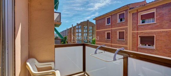 3 Schlafzimmer Wohnung in Chartered Community of Navarre, Spain, Nr. 169726 17