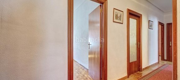 3 Schlafzimmer Wohnung in Chartered Community of Navarre, Spain, Nr. 169726 12