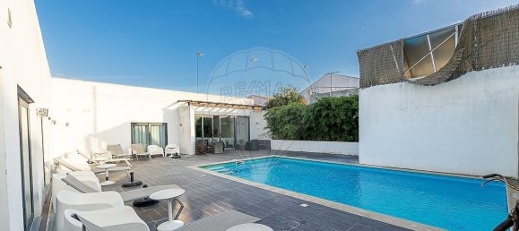 9 bedrooms House in Igrejinha, Portugal No. 178301 7