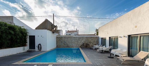9 bedrooms House in Igrejinha, Portugal No. 178301 5