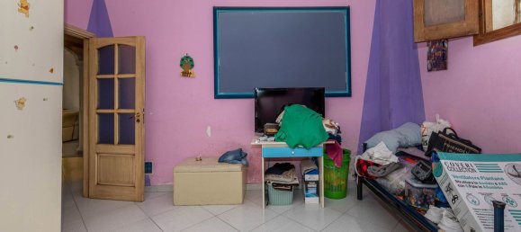 4 غرف نوم منزل في Palermo, Italy رقم 378378 14