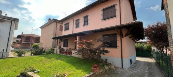 Villa de 5 habitaciónes en Vizzolo Predabissi, Italy No. 181158 3