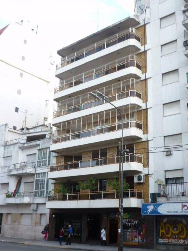 3 bedrooms Apartment in Buenos Aires, Argentina No. 72673