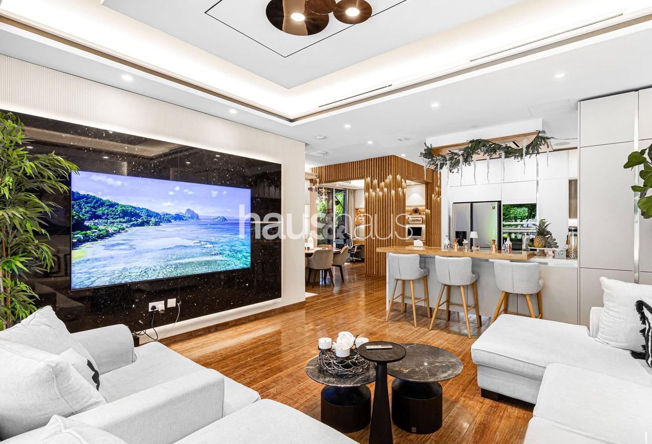 4 bedrooms Villa in Dubai Hills Estate, UAE No. 99547