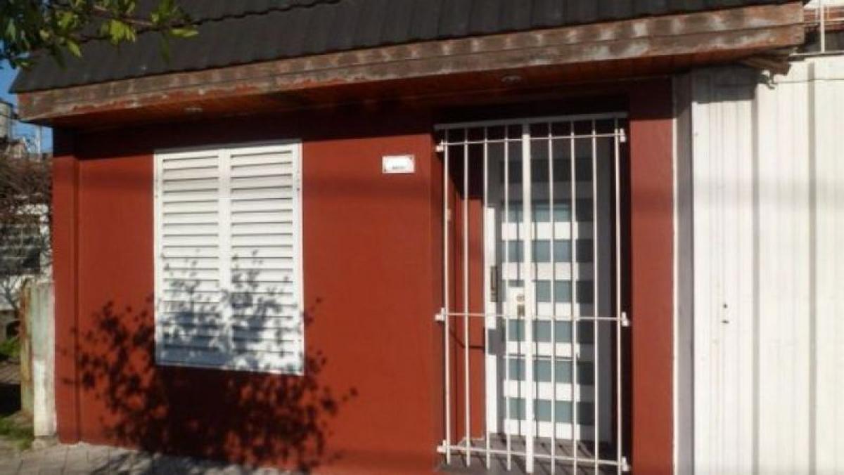 2 bedrooms Apartment in Lomas de Zamora, Argentina No. 16650