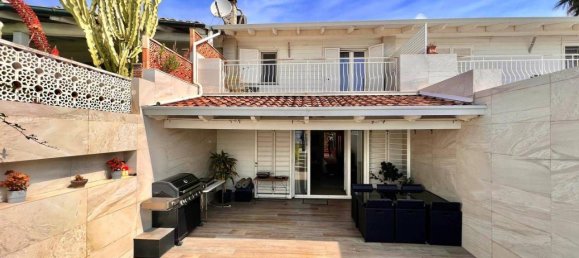 5 rooms Villa in Pozzuoli, Italy No. 21612 8