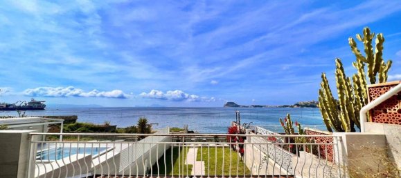 5 rooms Villa in Pozzuoli, Italy No. 21612 6