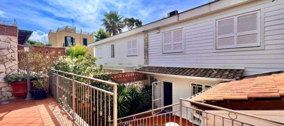 5 rooms Villa in Pozzuoli, Italy No. 21612 39