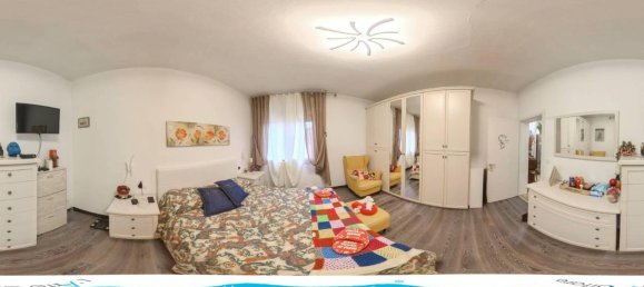 5 rooms Apartment in Dolo, Italy No. 33685 22