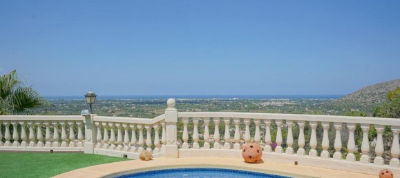 5 bedrooms Villa in Pedreguer, Spain No. 7582 11