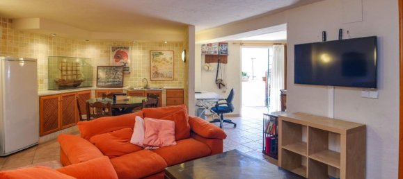 5 bedrooms Villa in Pedreguer, Spain No. 7582 8