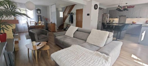 Casa de 3 dormitorios en Moussy-le-Neuf, France No. 318505 7