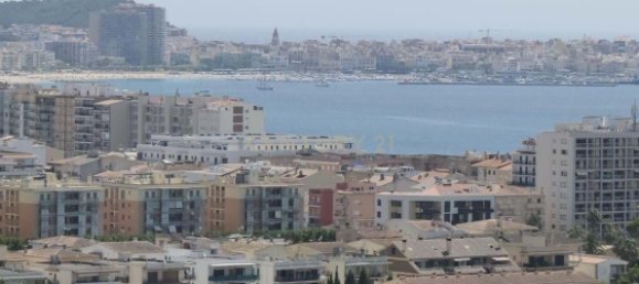 Дом с 5 спальнями в Калонже, Испания № 135986 10