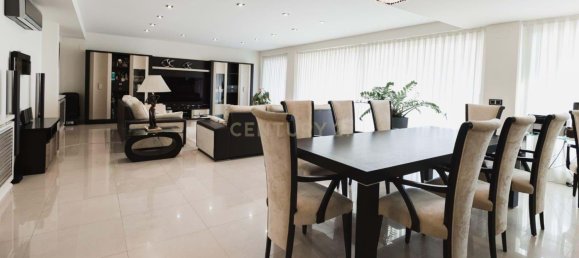 Дом с 5 спальнями в Калонже, Испания № 135986 3