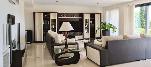 Дом с 5 спальнями в Калонже, Испания № 135986 17