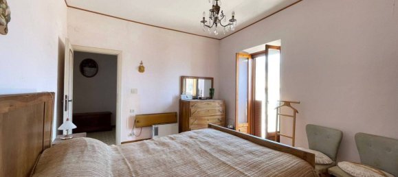 Замки и поместья с 3 спальнями в Альвито, Италия № 373791 42