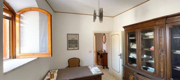 Замки и поместья с 3 спальнями в Альвито, Италия № 373791 32