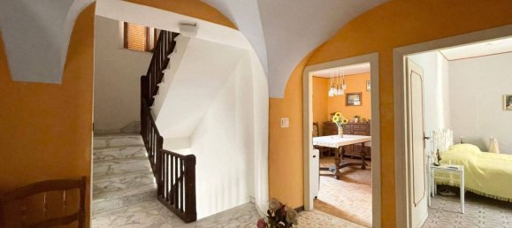 Замки и поместья с 3 спальнями в Альвито, Италия № 373791 10