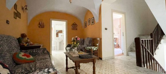 Замки и поместья с 3 спальнями в Альвито, Италия № 373791 12