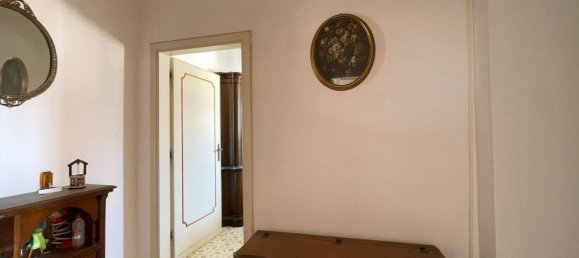 Замки и поместья с 3 спальнями в Альвито, Италия № 373791 43