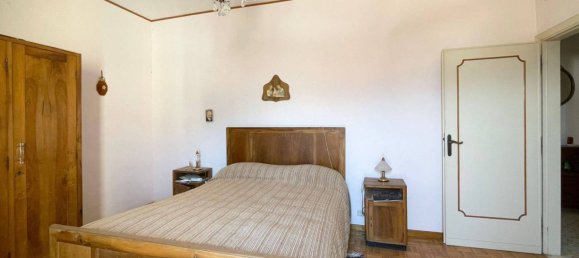 Замки и поместья с 3 спальнями в Альвито, Италия № 373791 40