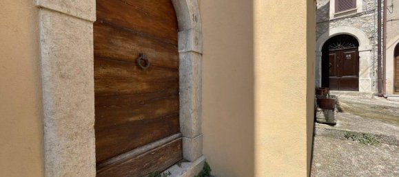 Замки и поместья с 3 спальнями в Альвито, Италия № 373791 48