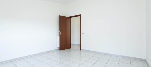 4-Zimmer Wohnung in Valverde, Italy, Nr. 293269 15