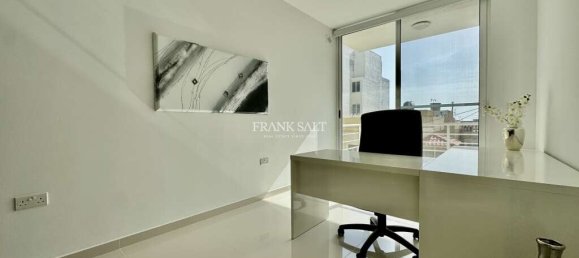 3 bedrooms Apartment in Swieqi, Malta No. 2929 6