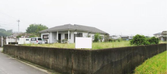 Дом с 4 спальнями в Эхимэ, Япония № 4093 2