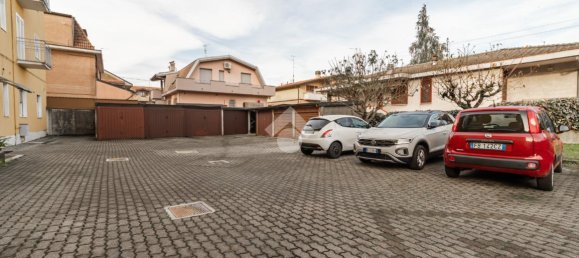 Квартира с 2 комнатами в Падерно Дуньяно, Италия № 235097 17