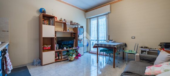 Квартира с 2 комнатами в Падерно Дуньяно, Италия № 235097 3