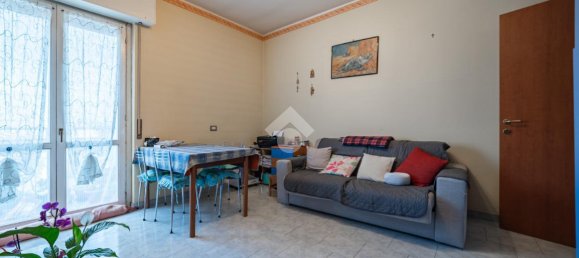 Квартира с 2 комнатами в Падерно Дуньяно, Италия № 235097 2