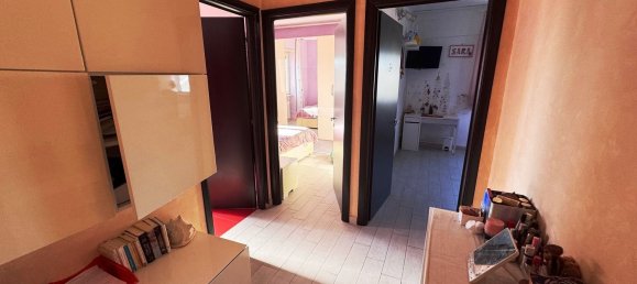 3-salle Appartement à Rome, Italy No. 207827 4