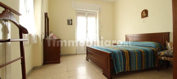 4 bedrooms Villa in Montopoli di Sabina, Italy No. 289803 4