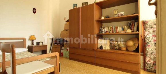 4 bedrooms Villa in Montopoli di Sabina, Italy No. 289803 5