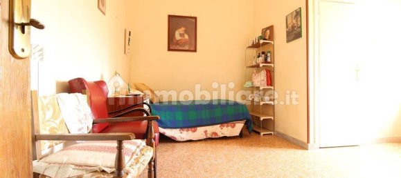 4 bedrooms Villa in Montopoli di Sabina, Italy No. 289803 3